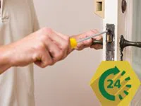 Master Locksmith Store Chicago, IL 312-288-7665 Master Locksmith Store Chicago, IL 312-288-7665 - service-side-emergency